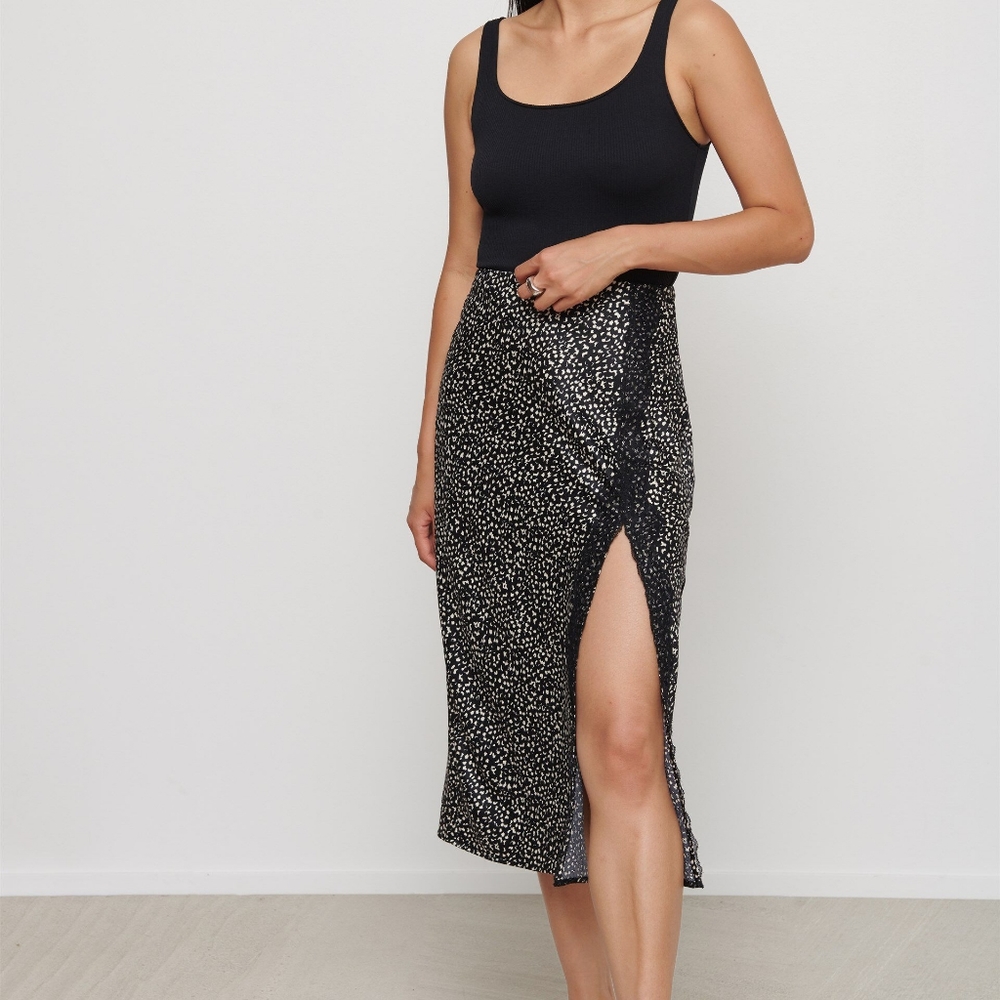 DYNAMITE Black & White Print Lace Midi Slit Skirt - Size XXS, 00 24W